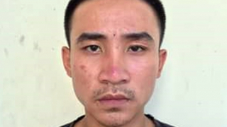 Khởi tố đối tượng dùng roi điện uy hiếp, bắt giữ em gái người yêu