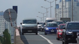 CSGT ghi hình, xử lý vi phạm trên cầu Thanh Trì - vành đai 3