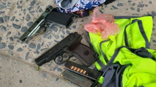 Mang theo 2 khẩu súng, nhập cảnh từ Campuchia về Việt Nam