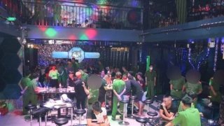 Đột kích quán bar Jet Lounge, 57 thanh niên phê ma túy