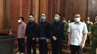 Bán rẻ 149 nền đất, cựu Tổng giám đốc IPC lại ra tòa