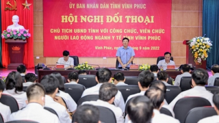 Vĩnh Phúc đối thoại với người lao động ngành y tế