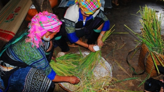 Phục hồi, bảo tồn văn hóa phi vật thể có nguy cơ mai một