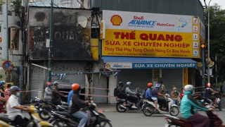 6 người thoát khỏi đám cháy nhờ người đi đường đập cửa báo khẩn