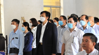 Nguyên giám đốc Sở Y tế Đắk Lắk cùng 15 cấp dưới hầu toà