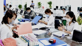 Khắc phục tình trạng cán bộ, công chức, viên chức nghỉ việc, thôi việc