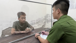 Thuê nhóm côn đồ chém người nước ngoài