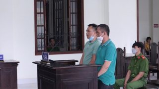 Đột nhập nhà trộm cắp tài sản còn phóng xe tông chết người