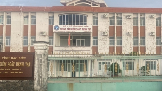 Giám đốc CDC tỉnh Bạc Liêu cùng thuộc cấp bị kỷ luật cảnh cáo