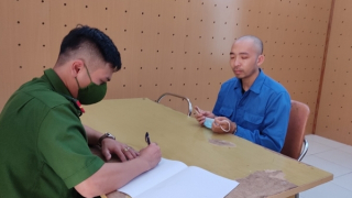 Nợ 3 tỷ, gã trai giả Công an lên mạng lừa tình, tiền cô gái trẻ