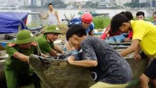 Ứng trực 100% quân số, Công an nhiều địa phương sẵn sàng "đón" bão số 4