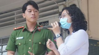 Gần 1.000 học sinh tham gia chương trình phòng chống bạo lực, xâm hại tình dục học đường