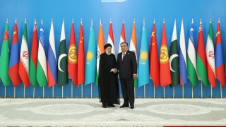 Đằng sau việc gia nhập SCO của Iran