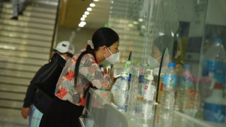 Nhân viên khoa Dược "xài ké" thẻ bảo hiểm y tế của bạn suốt 2 năm