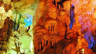 Cần sớm giải quyết những “lùm xùm” tại di tích Động Tiên Sơn