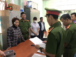 Mê mẩn với "cổ vật đồng đen", bị lừa 3,2 tỷ đồng