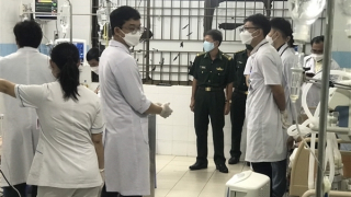 Đang làm rõ nguyên nhân 12 người Trung Quốc chết trên tàu khi đi qua Côn Đảo