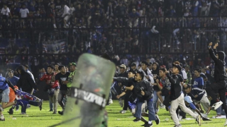 Vụ giẫm đạp tại Indonesia là thảm họa tồi tệ nhất lịch sử bóng đá