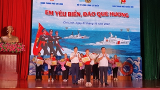 Hun đúc tình yêu đất nước qua cuộc thi “Em yêu biển đảo quê hương”