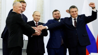 Quốc hội Nga nhất trí sáp nhập 4 vùng của Ukraine