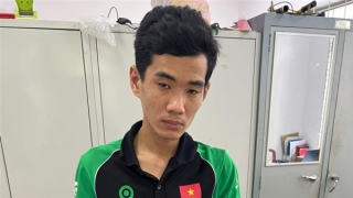 Rủ bạn về phòng trọ chuốc rượu rồi khoắng hết tài sản