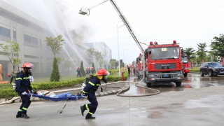 Diễn tập chữa cháy Khu công nghiệp Đồng Văn 4