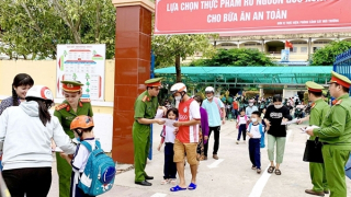 Siết chặt kiểm tra vệ sinh an toàn thực phẩm tại trường học