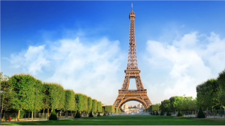 Dân phản đối chặt cây, Pháp hủy kế hoạch xây nhà quanh tháp Eiffel