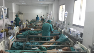 Bệnh viện Thủ Đức nói gì vụ 4 bác sĩ "chạy sô" liên tỉnh?