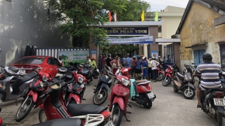 Một học sinh lớp 1 bầm tím chân tay do bạn học... “kèm cặp”