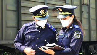 Tăng cường xuất khẩu hàng nông sản chính ngạch trên các tuyến đường sắt