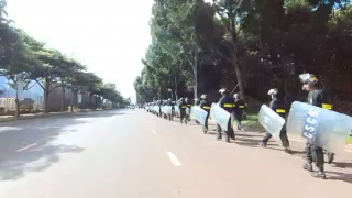 Huy động CSCĐ vây bắt thủ phạm đâm chết tài xế ô tô rồi bỏ trốn