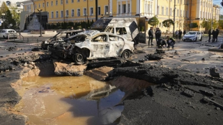 Trận không kích Ukraine chỉ là màn dạo đầu, Belarus "hợp quân" với Nga