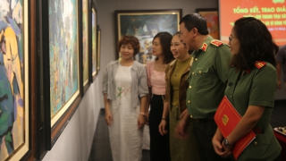 Trao thưởng và khai mạc triển lãm tranh Trại sáng tác Mỹ thuật CAND lần 4