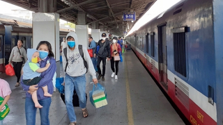 Ưu tiên bán vé tàu Tết Quý Mão 2023 sớm cho các đơn vị lực lượng vũ trang