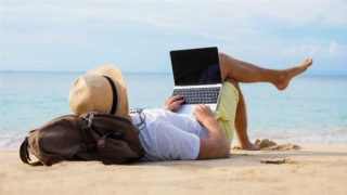 Trào lưu mong “nghỉ hưu” sớm của giới trẻ: Lối sống hiện đại hay ích kỷ, lười biếng?