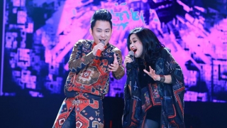 Tùng Dương - Bay về phía mặt trời