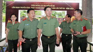 Sẵn sàng đêm khai mạc Liên hoan truyền hình, phát thanh CAND lần thứ XIII