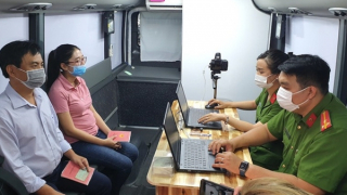 Mở đợt "cao điểm 90 ngày đêm "chuẩn bị cho bỏ sổ tạm trú, sổ hộ khẩu giấy