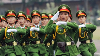 Phát huy vai trò của cán bộ, đảng viên CAND  trong đấu tranh phản bác quan điểm sai trái, thù địch