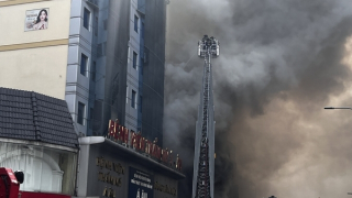 Cháy nhà hàng đang bị đình chỉ hoạt động vì vi phạm PCCC