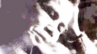 Có một nhà thơ "vẩy bút làm mưa gió"