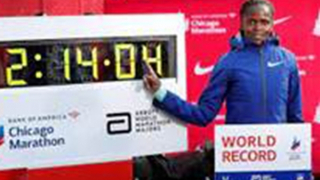 Nữ vận động viên chạy marathon nhanh nhất thế giới