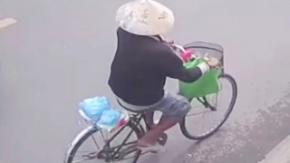 Tìm người thân cho người đàn ông đi xe đạp gặp nạn