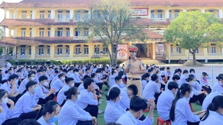 Chung tay ngăn chặn bạo lực học đường