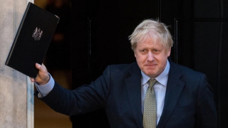 Cựu Thủ tướng Anh Johnson tìm đường trở lại ghế cũ?