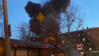 Phi công Nga gục đầu bất thường trong buồng lái, tiêm kích Su-30 rơi trúng nhà dân