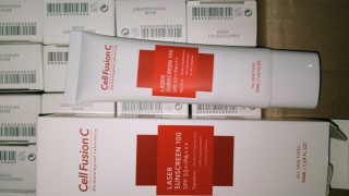 Tạm giữ số lượng lớn mỹ phẩm, thực phẩm chức năng không rõ nguồn gốc