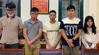 Dụ mua "hồ sơ vàng" để chiếm đoạt tiền tỷ