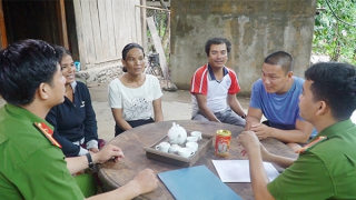 Cấp căn cước công dân gắn chíp cho công dân Lào có quốc tịch Việt Nam tại khu vực biên giới